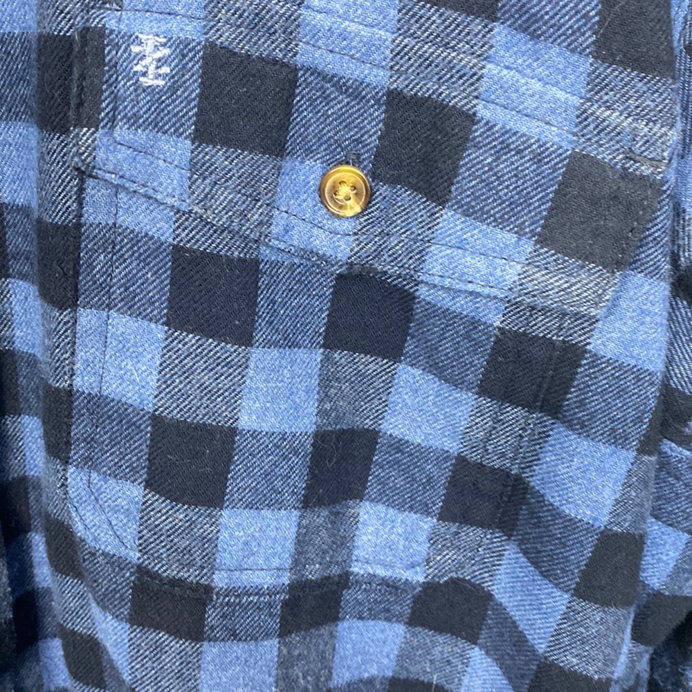 Izod Button Down Flannel Shirt Gingham Blue on Blue With Collar Size: XL - Picture 3 of 4